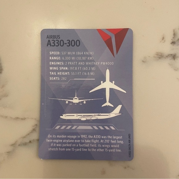 Delta Air Lines Pilot Trading Cards 2022 Set of 7 with Boeing and Airbus Collect - Picture 12 of 16